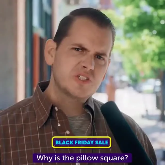 Anúncio em vídeo da Pillow Cube no formato Perguntas e Respostas e Skit