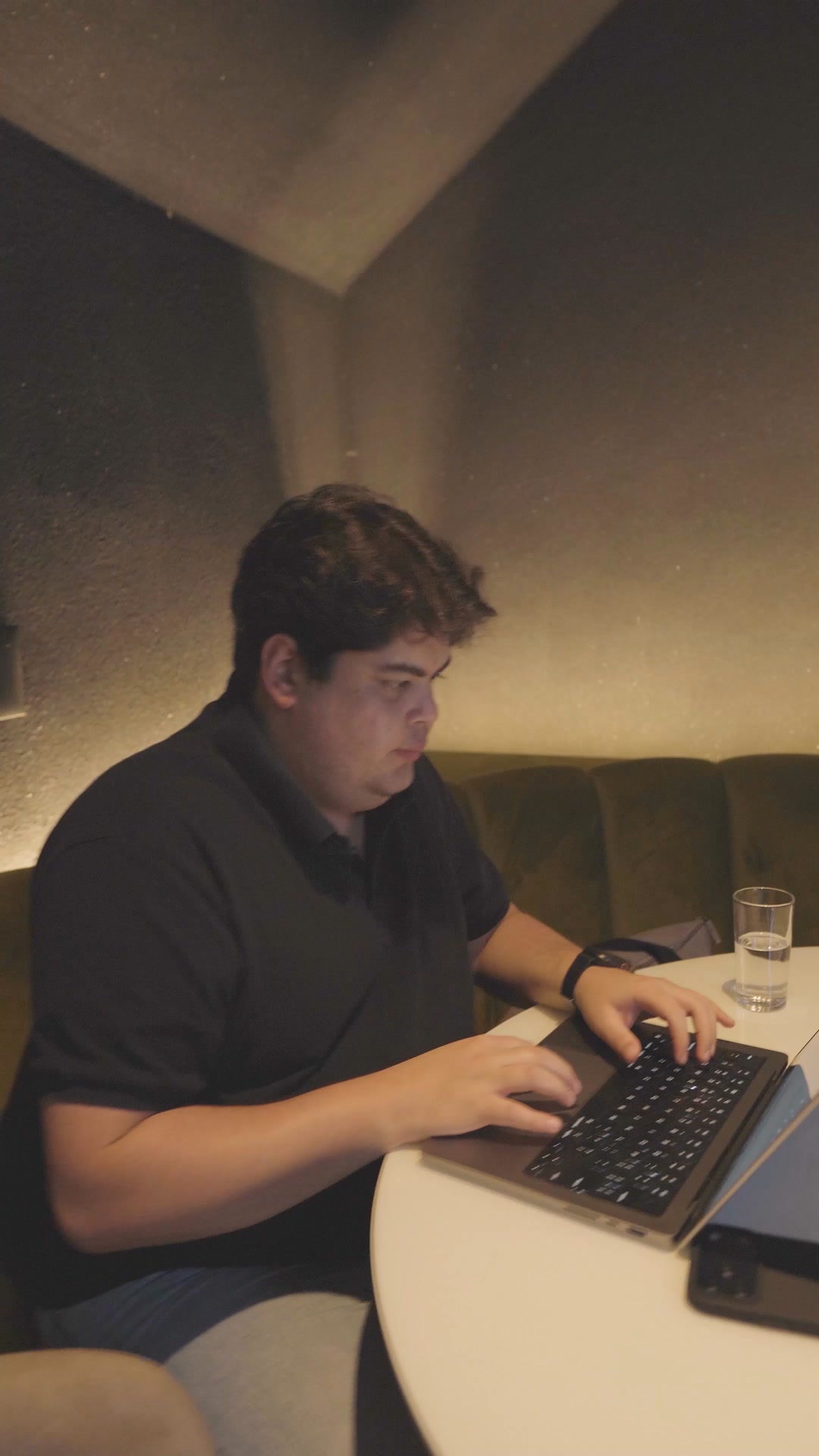 Anúncio em vídeo da Zoppy no formato Comparativo e Perguntas e Respostas