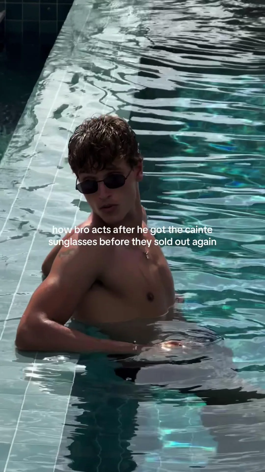 Anúncio em vídeo da Cainte no formato Meme e Relatable Text-on-Screen
