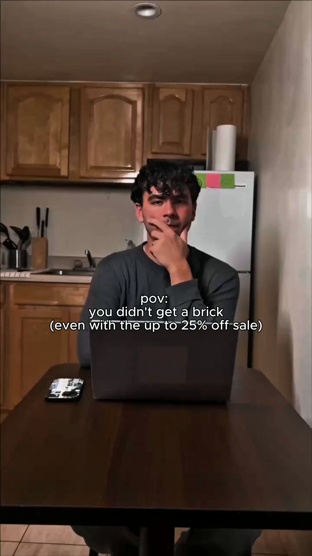 Anúncio em vídeo da Brick - Take Back Your Time no formato POV e Tela Dividida
