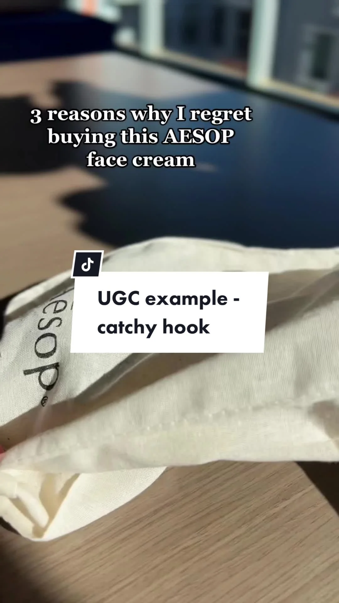 Anúncio em vídeo da Aesop no formato Listicle e Demonstração de Produto