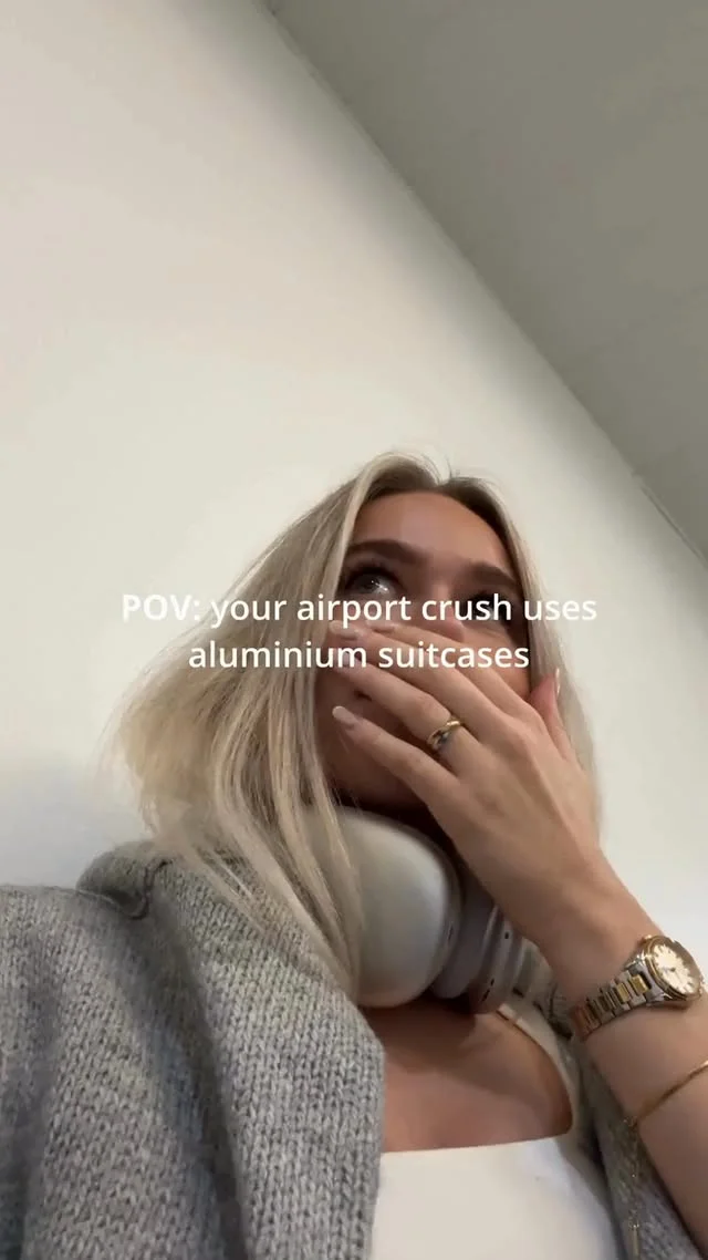 Anúncio em vídeo da sapphiresuitcases no formato Stories Natural